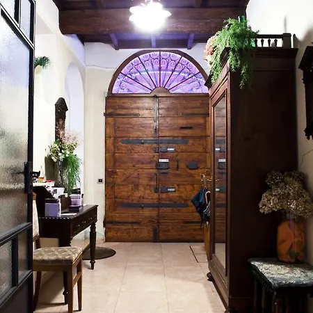 Modigliani Nocleg ze śniadaniem