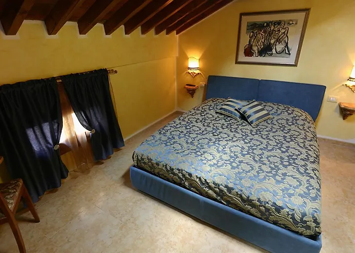 Nocleg ze śniadaniem Modigliani Ferrara