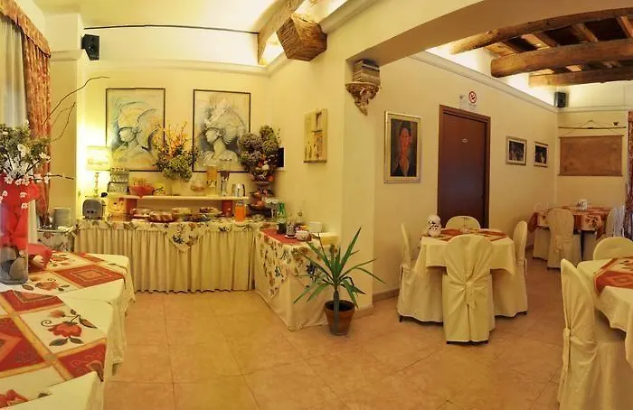 Nocleg ze śniadaniem Modigliani Ferrara