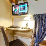 Bed & Breakfast Modigliani 4*