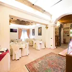 Modigliani Bed & Breakfast