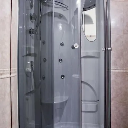 Modigliani ベッド・アンド・ブレックファスト