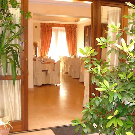 ベッド・アンド・ブレックファスト Modigliani フェラーラ