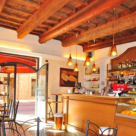 Modigliani ベッド・アンド・ブレックファスト 4*